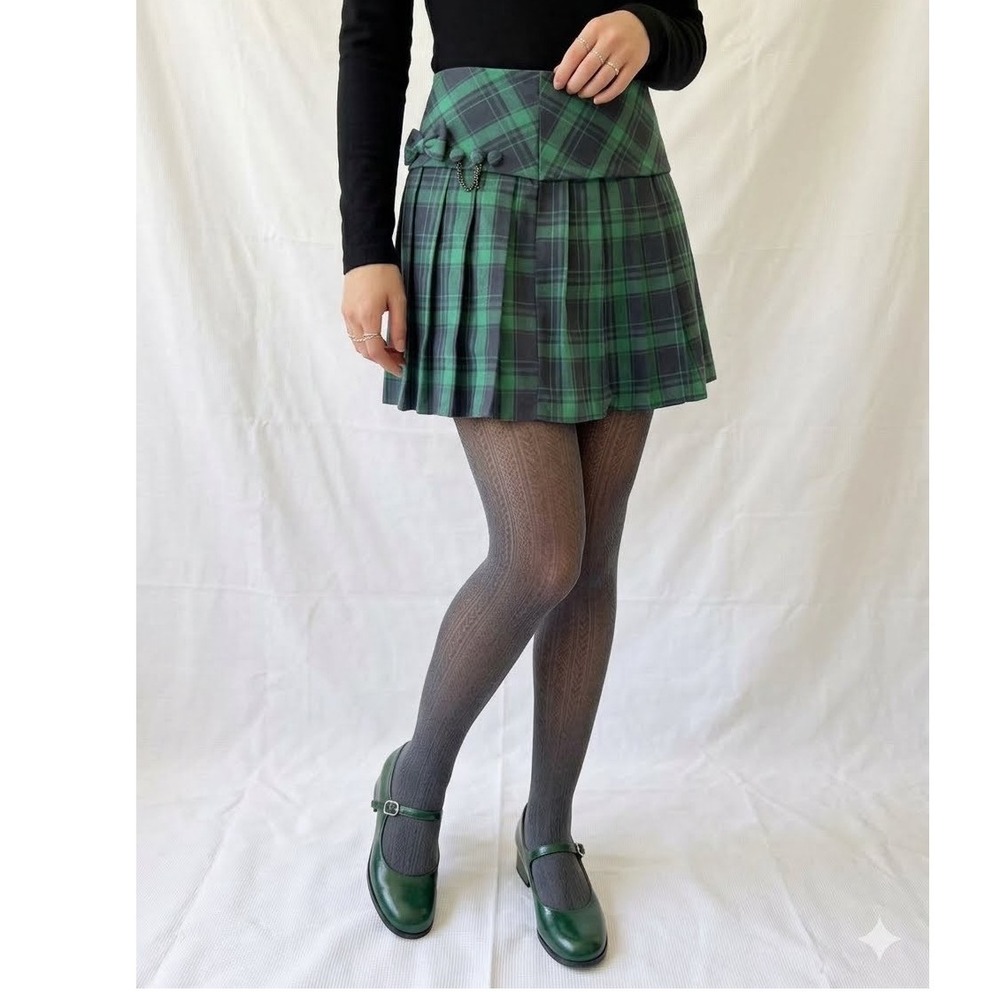 Chouyatou Green Plaid Pleated Mini Skirt Wool Blend Dark Academia Bow Chain